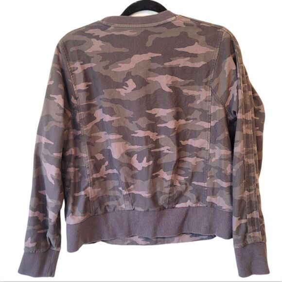 Athleta Women's Green Camo Structured Pullover Sweatshirt Size M - Picture 2 of 7